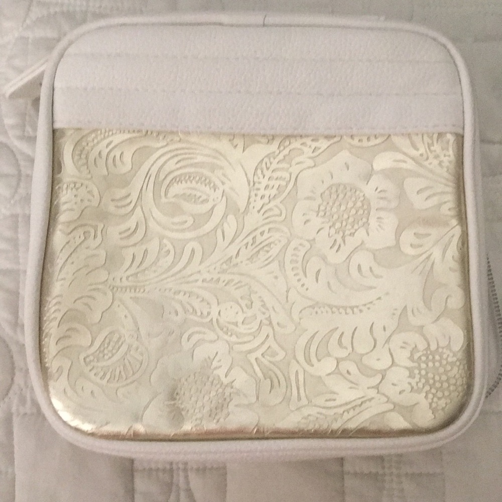Make up bag